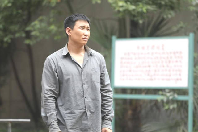 在正午剧《大江大河》中,卜宇鑫曾在剧中扮演过雷老五,做过小雷家村的