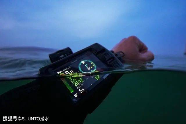 EON Steel Black I 潜力无限，蓄势待发