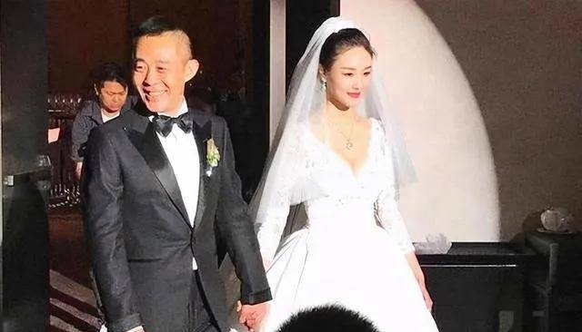 「老戲骨」也風流，跟第一任妻子結婚時，第三任妻子剛出生 娛樂 第22張