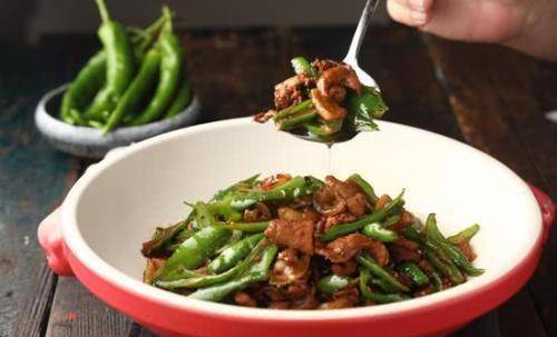 最简单的家常菜 新手 127ee578f1a04bad92637609ea4d84e1.jpeg