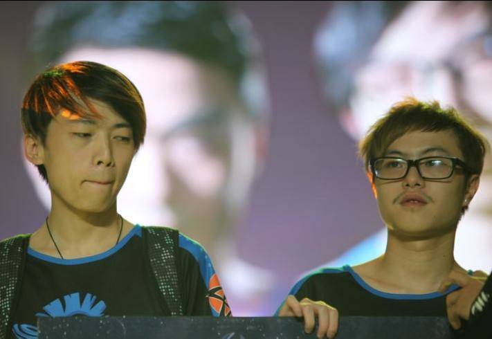 axx表示:他是一个不吃版本的打架核_zhou_核桃_水友