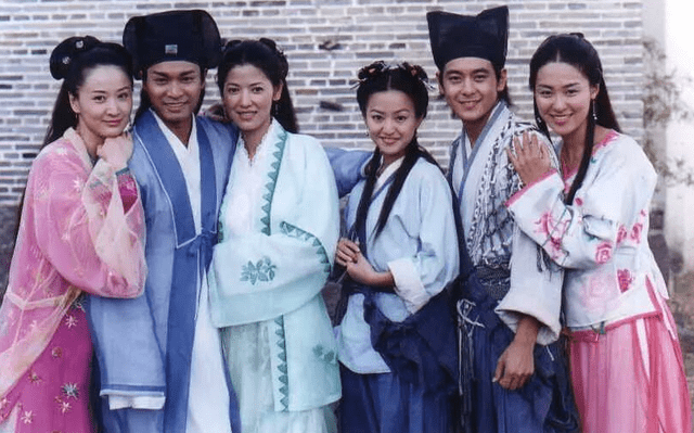 三圣母是谁扮演的 cc51e19803234a00a560ae8a4a82daad.png