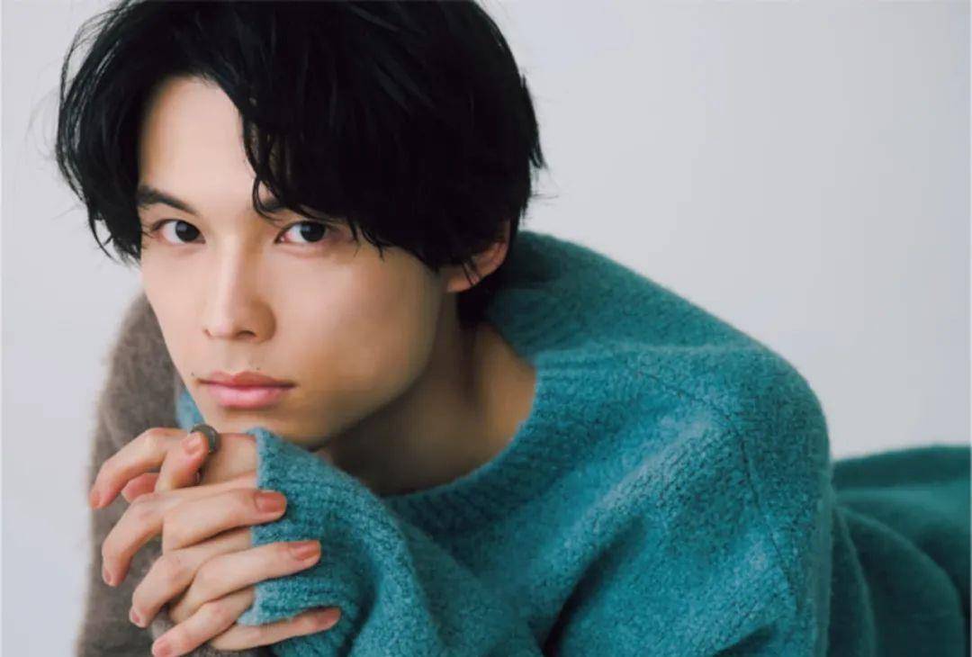 日本国宝级帅哥21下半年排行出炉松村北斗第一 Vivi 杰尼斯 评语