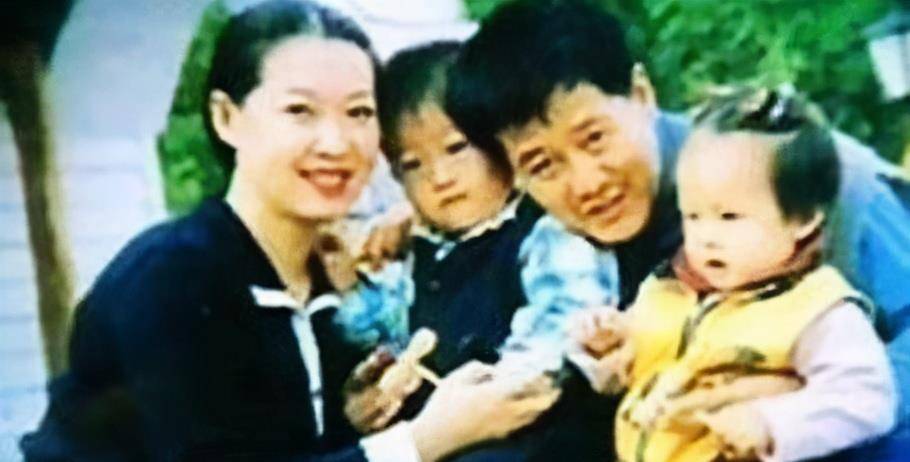 李小璐赵本山女儿太飒！直播间大方承认花30万做鼻子，近照酷似李小璐