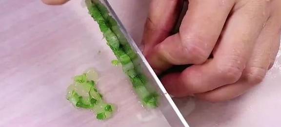 食材|早餐别煮面了,营养辅食拿着吃,5分钟做一锅,宝宝天天吃不腻