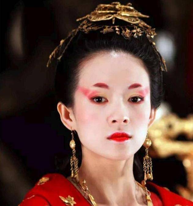 因为为何“纹眉”普通女生居多，而明星演员却很少纹眉？看完恍然明白
