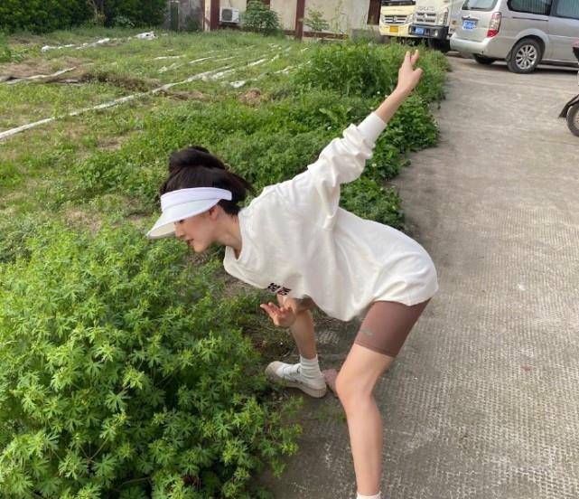 好声音萱萱回应争议遭姚贝娜粉丝围攻