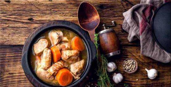 什么炖牛肉最香 bf14f19d9d904926889a1d6ba89aa51a.jpeg