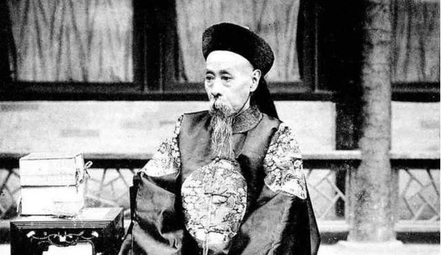 清朝皇帝的帽子怎么做 bf80c14765924c0188d196969e3c9dd9.jpeg