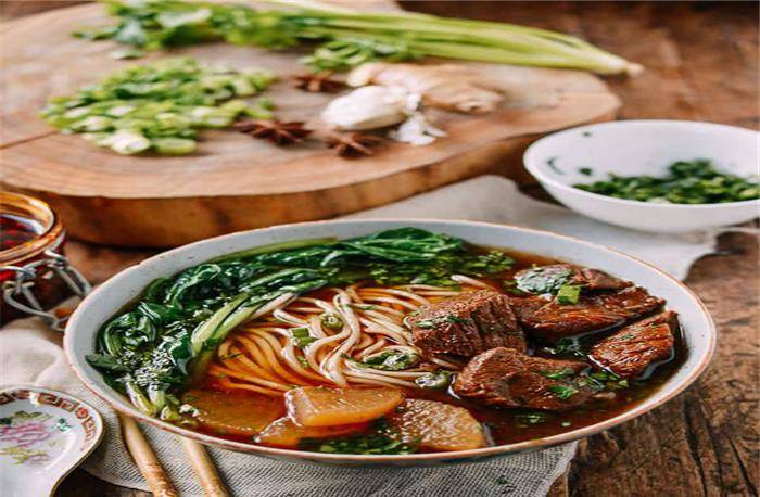 如何给宝宝做牛肉面 cf7956e644904325bbb9c501ca99b9d0.jpeg