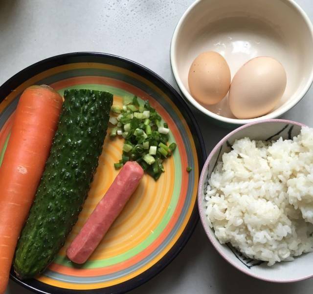 米饭怎么做早餐简单又好吃 2509413fee6e44a68a3fb57513aa8a2e.jpeg