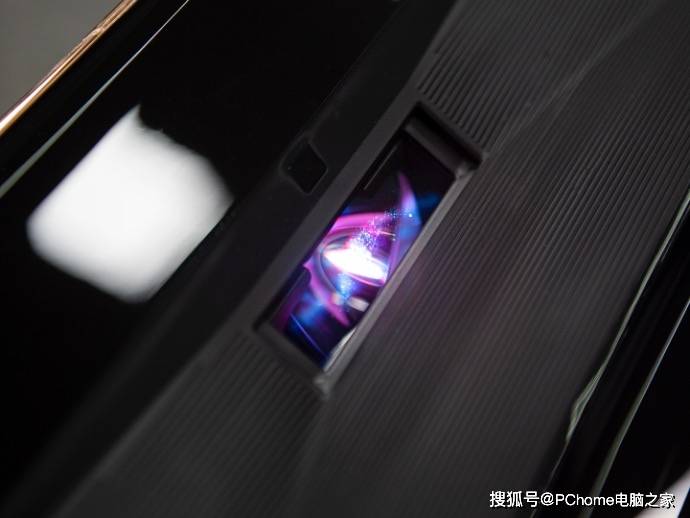 海信全色激光电视100L9F：凭实力Battle传统电视