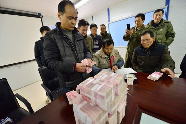 工人_工地_恶意