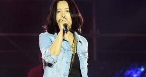 曾多次上春晚 和恩师同居后被要求打掉孩子 今依然美丽 斯琴格日乐 舞台 苍鹰