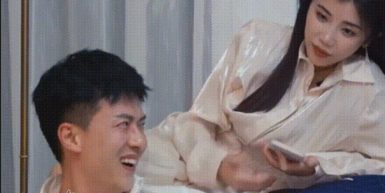 初恋|熟男熟女初恋般心动？《半熟恋人》巴拉拉能量，甜到流眼泪！