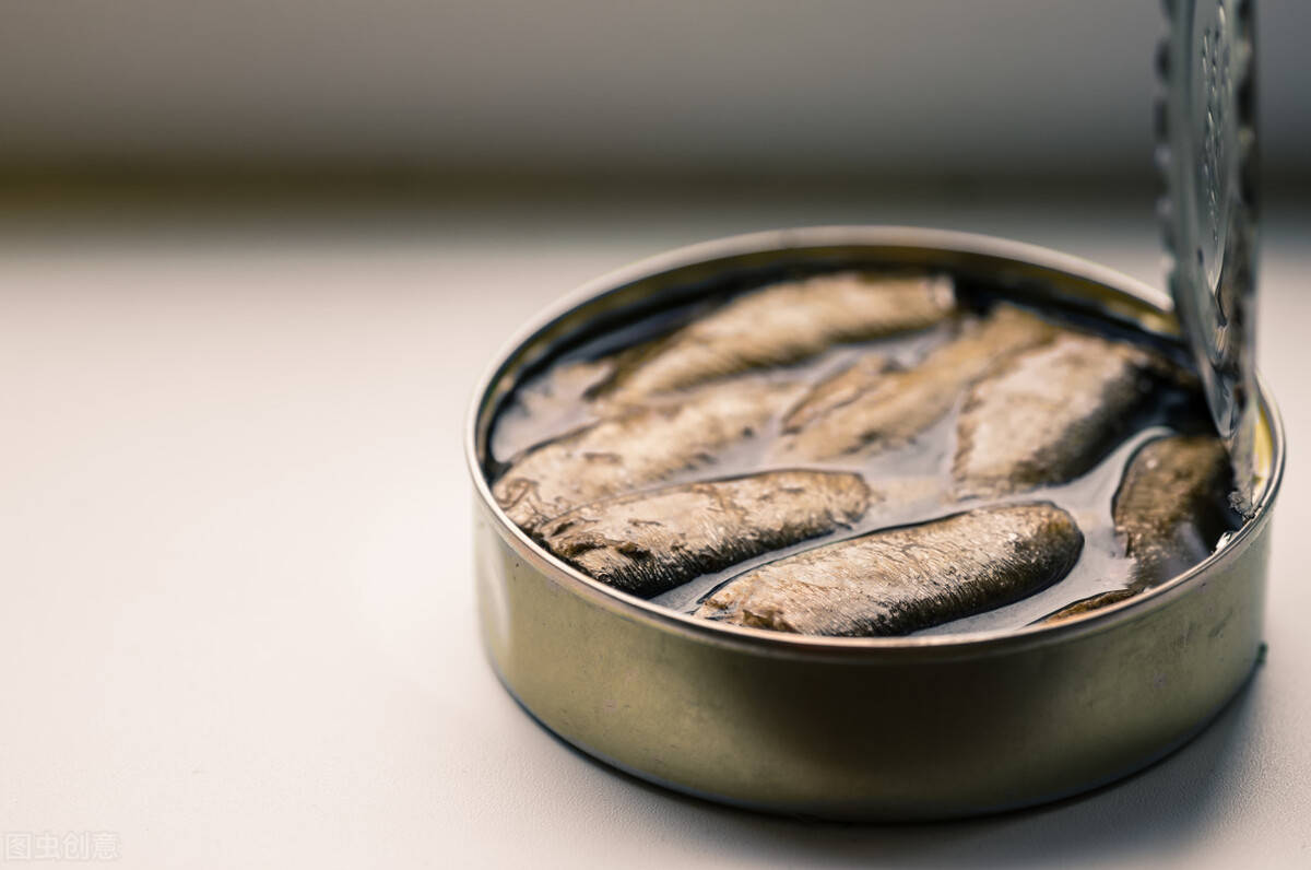 瑞典鲱鱼罐头食物界的生化武器臭死人不偿命