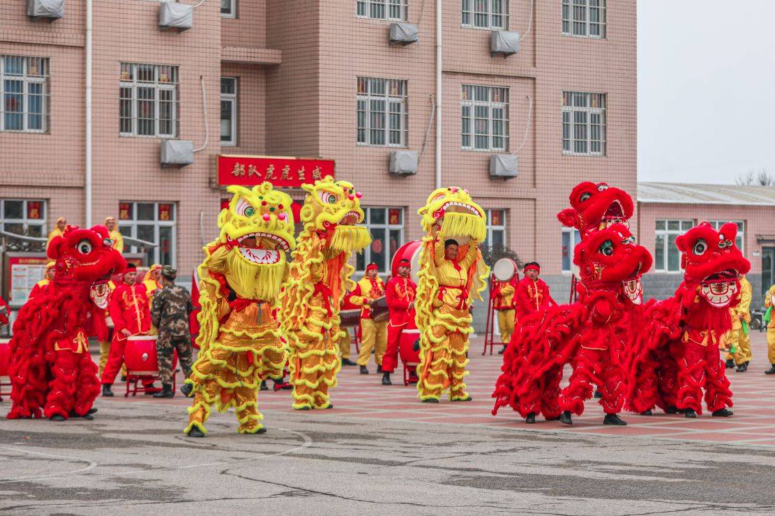 年味|激越鼓点扬豪情 步履铿锵贺新春