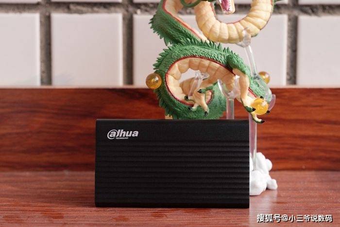 测试|大华T70移动固态硬盘：内存告急的“救场王”