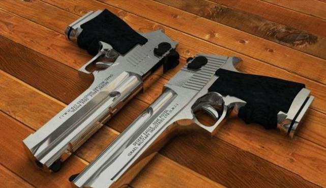 一枪干倒大象的沙漠之鹰为啥一直未被任何军队使用