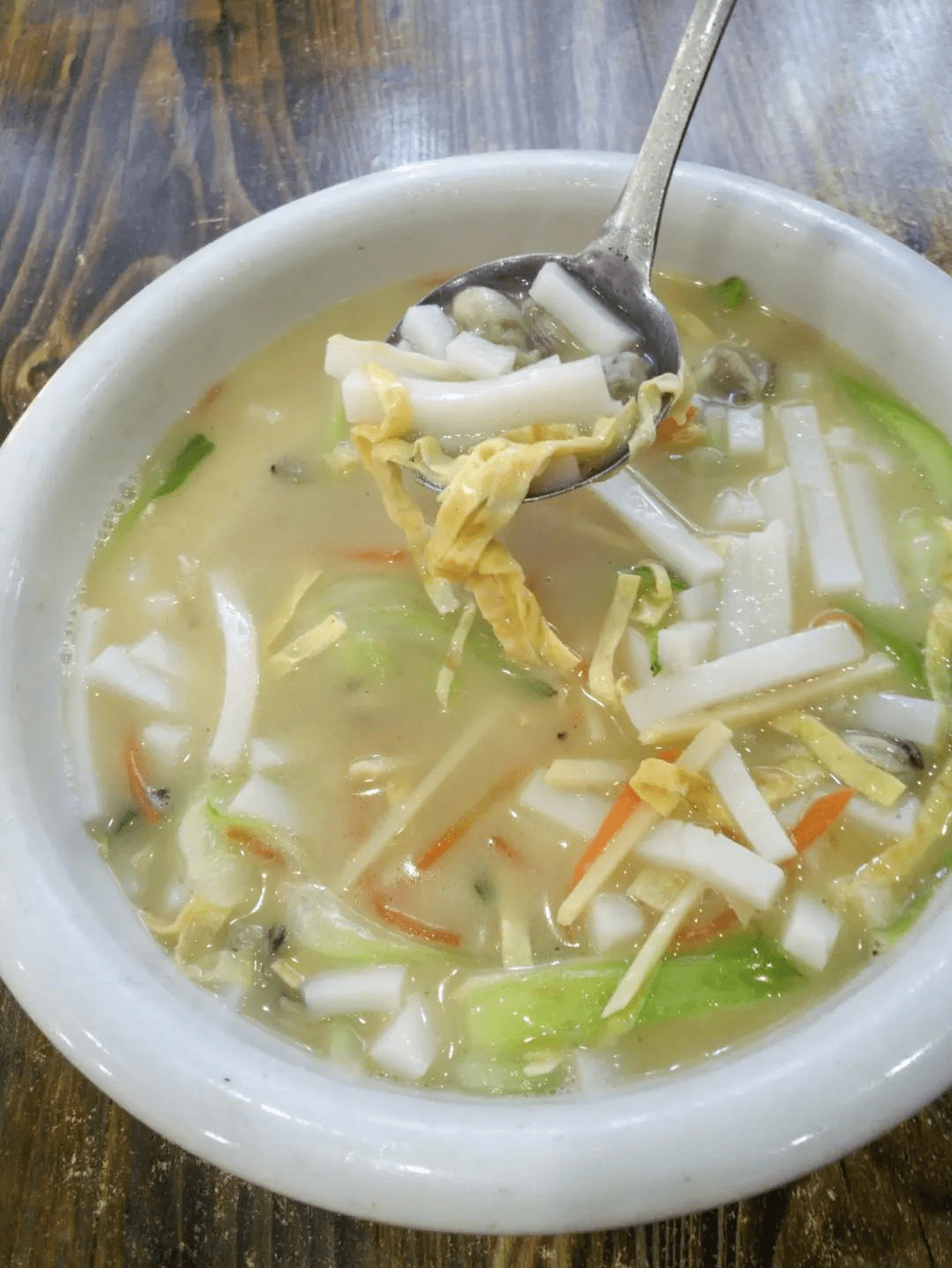 米粉第一次吃一勺加多少水 f99492c7fe0842ec96aeea8f037438fa.png