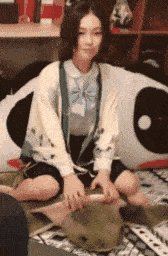 山峰|搞笑GIF段子:这个烟我到底是抽呢还是不抽?