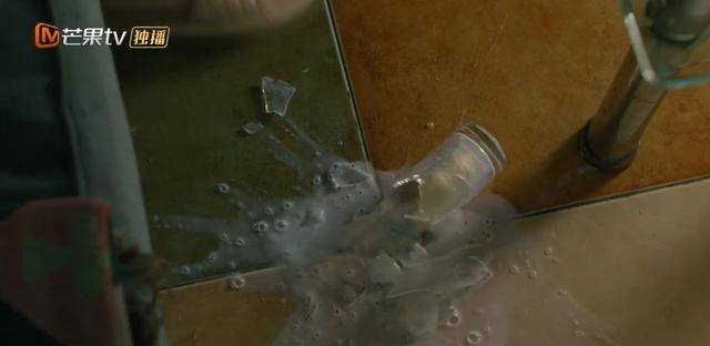 苏睿|《江照黎明》：渣男都这么内卷了吗，不仅渣还要你命，细思极恐