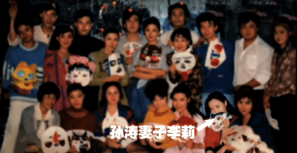 何颛彤林黛这个有一双明亮大眼睛的女演员就是香港五十年