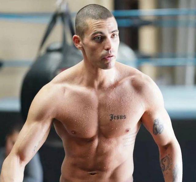 Corazon|他真的很帅,长在了我的审美上