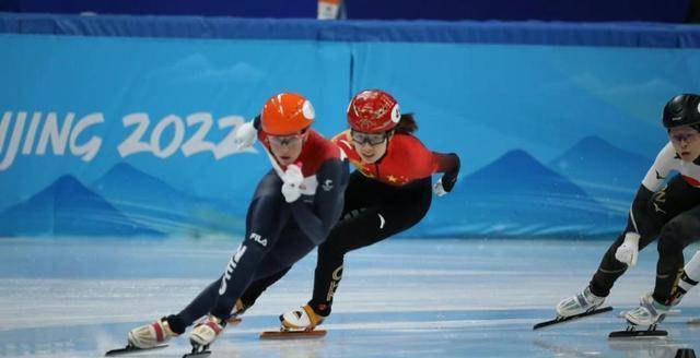 張雨婷短道速滑500米獲第四_舒爾廷_選手