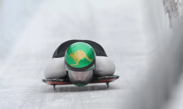 钢架|疾驰的冰上F1——国产雪车