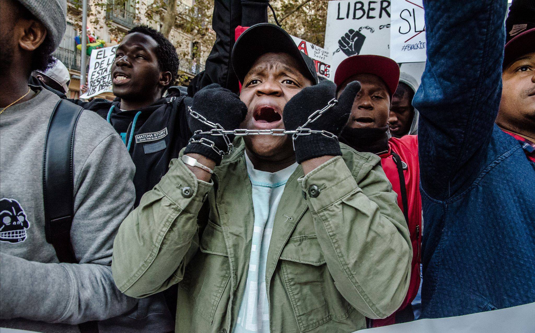 原创美国人没有吃西瓜自由很可能得罪黑人网友甚至被打