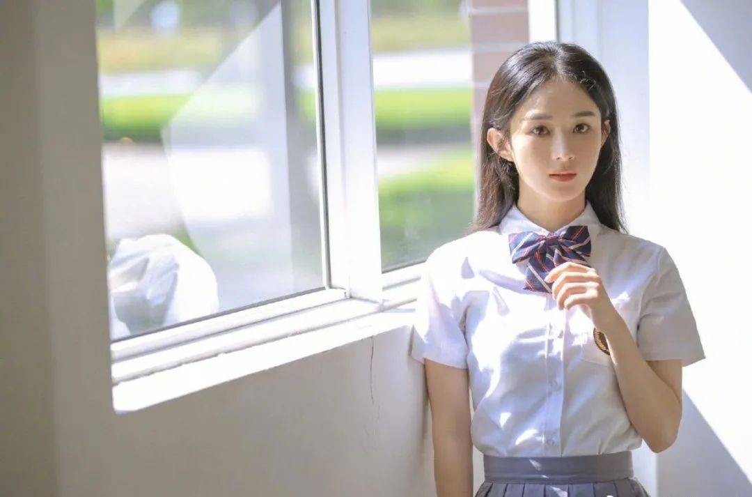 图片想要拥有赵丽颖的满满少女感，你需要做这件事情