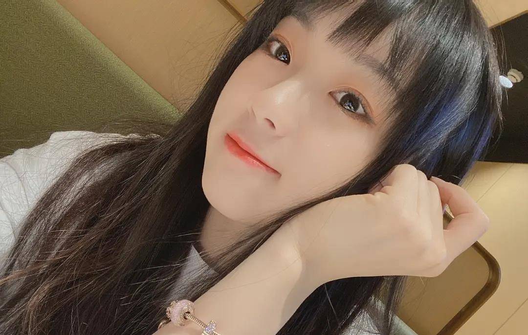 樊博艺|李易峰王一博之后华晨宇也否认恋情,樊博艺借机表白,三千万成谜