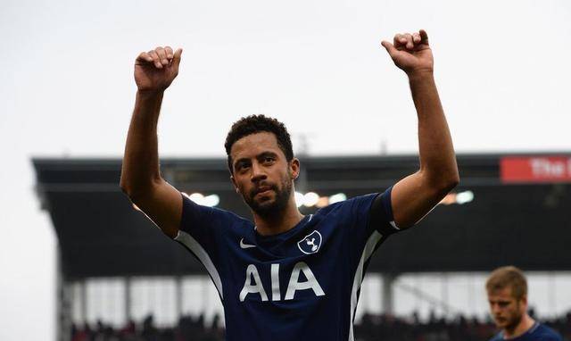 3年赚2700万欧,比媒透露挂靴原因_登贝莱_比利时_广州