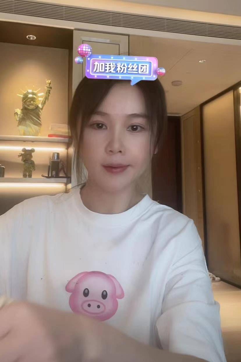 公众新版周芷若被嘲整容脸，演员本人素颜出镜回应，疑似甩锅造型师