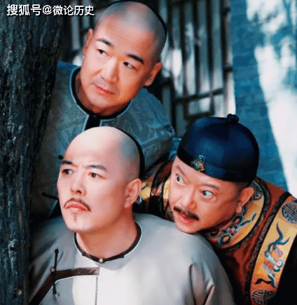 影视剧中三寸不烂之舌的纪晓岚,历史上真的是这样吗_和珅_乾隆_人们