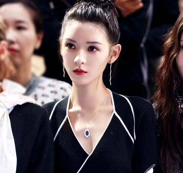 张予曦现代人的审美咋了？9个从画中走出来的女星，这才叫美的各有千秋