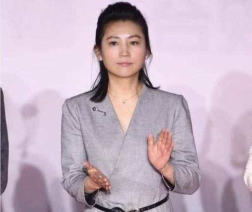 他是著名导演,潘虹,王小丫都曾与他相恋,今72岁孤身一人_家山_易昕