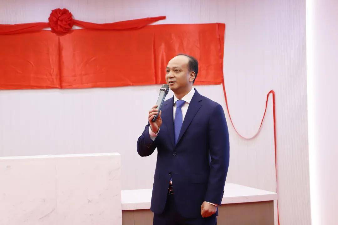 新起点新征程海德教育集团总部盛大乔迁