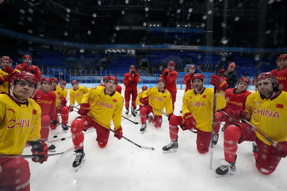 中国奥运曲棍球队有19名外籍球员