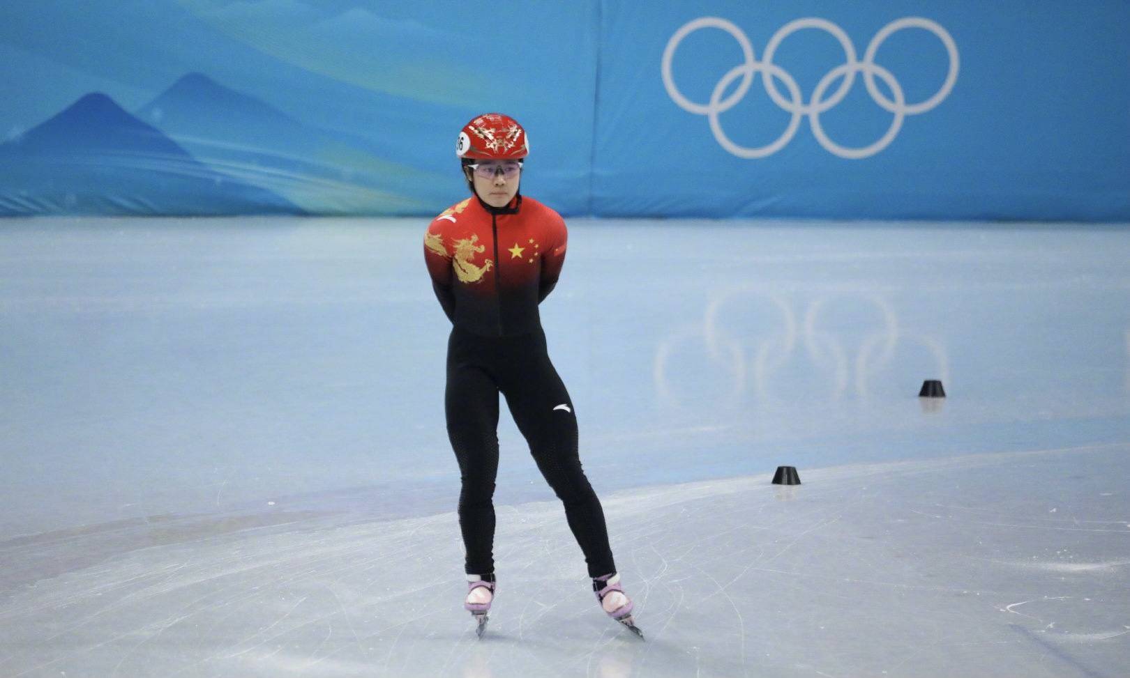 中国短道速滑队女队图片