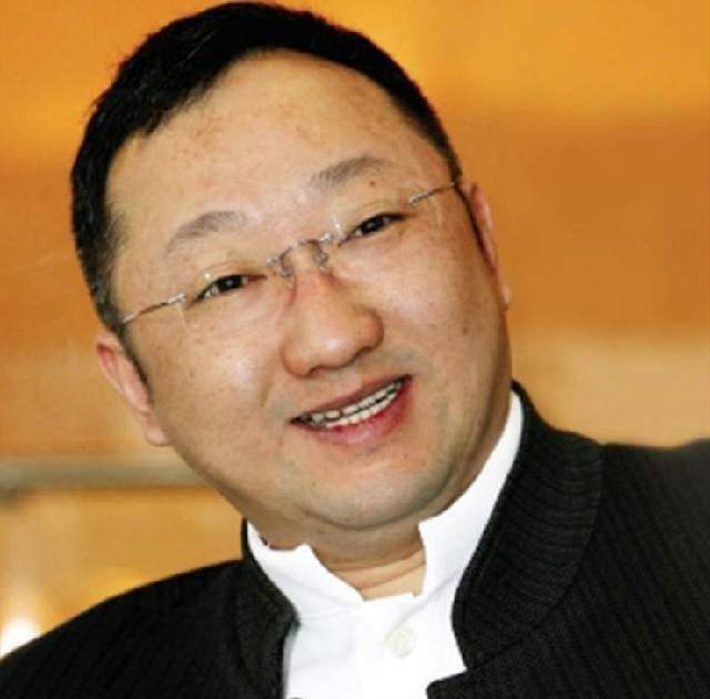 原创袁亚非公务员辞职下海卖鸭靠电脑配件年赚70亿