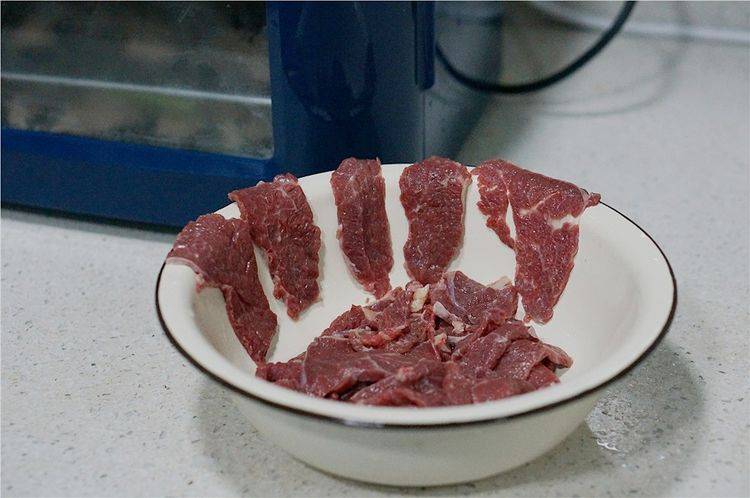 在家制作牛肉干，鲜香四溢，营养又解馋