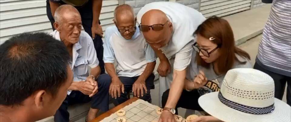 棋圣·王铁锤,爱好之一"虐大爷,人送外号"大爷杀手"_视频_网友_象棋