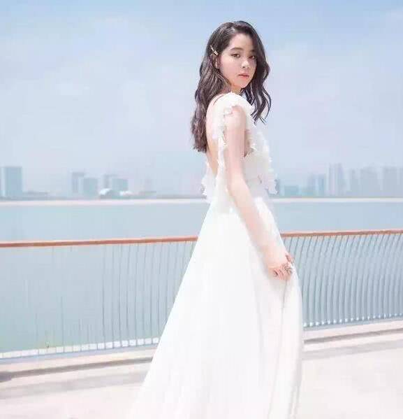 欧阳娜娜vlog读法 3cabd2534ab9476ab62314ee8ac01c0c.jpeg