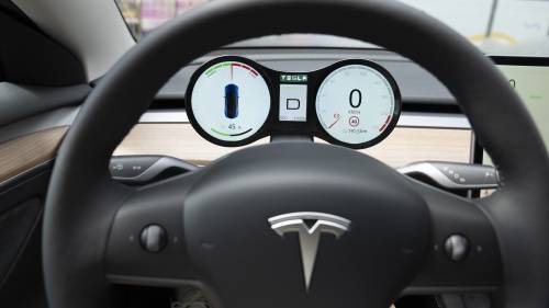 特斯拉model3抛弃仪表盘芸航智能特斯拉仪表盘告诉你不存在的