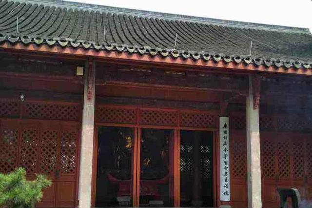 被杭州本地人私藏的寺庙，主要供奉神农氏，就在杭州吴山