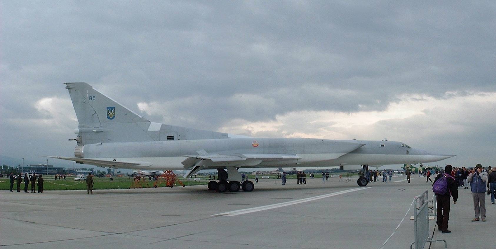 Photos of the Ukrainian Air Force's Tu-22M3 in service