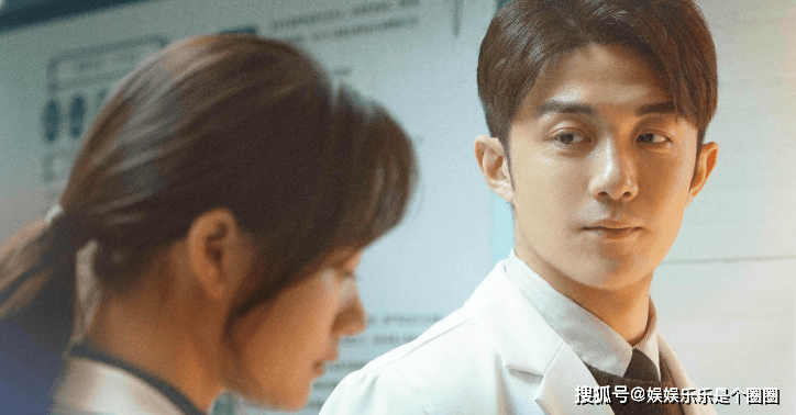 电影|指名道姓的“难看”热搜，电影《十年一品温如言》是第一部！