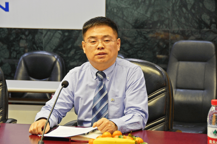 了很多问题,如果再看一下三联集团轮值董事长李兴刚在座谈会上的讲话